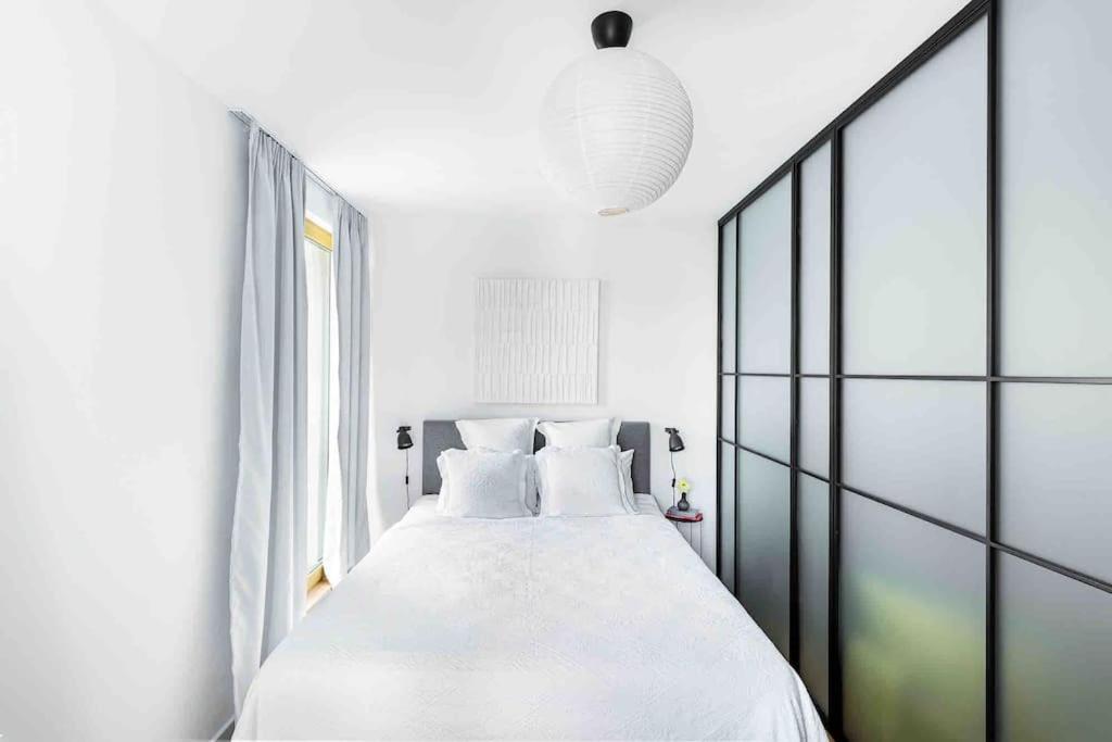 Nook 7 Victoriei New Building With Parking And Security Apartament *