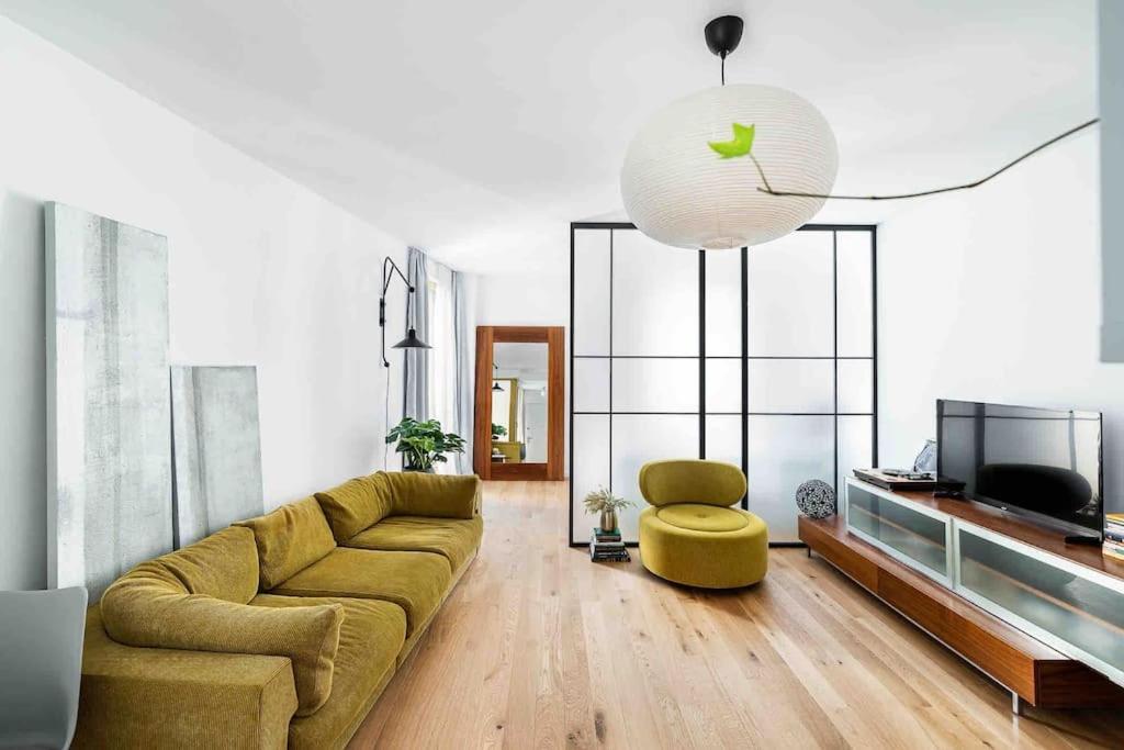 Nook 7 Victoriei New Building With Parking And Security * Bucarest